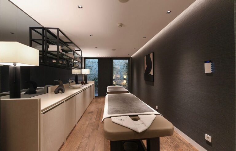 3b955004-742b-44fb-8423-79d2cdf441c9