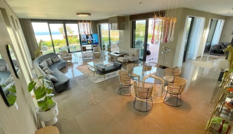 49eeb29f-69d6-4d22-bed9-25722384ea48